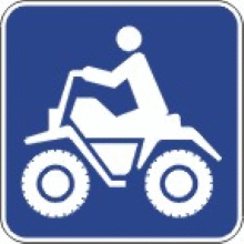 Début d'un sentier de véhicules tout terrain