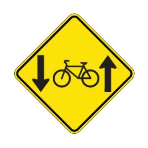 Signal avancé de circulation à double sens des bicyclettes