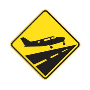 Vol à basse altitude, aéroports homologués