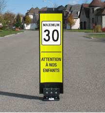 Balise PED-ZONE pour réduction de vitesse Jaune-Vert