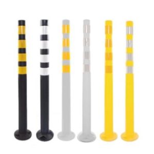 Délinéateur tubulaire Orange 48'' avec 9 bandes et base flexible moulée